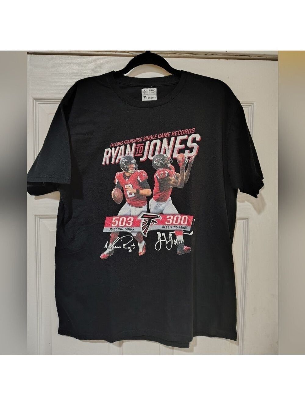 Atlanta Falcons Ryan To Jones Short Sleeve T-Shirt